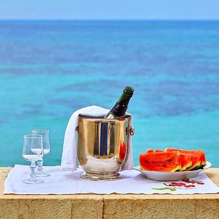 Be Mediterraneo, In Centro Sul Mare - In The Center Beach Front - 80 Mq Trapani Extérieur photo