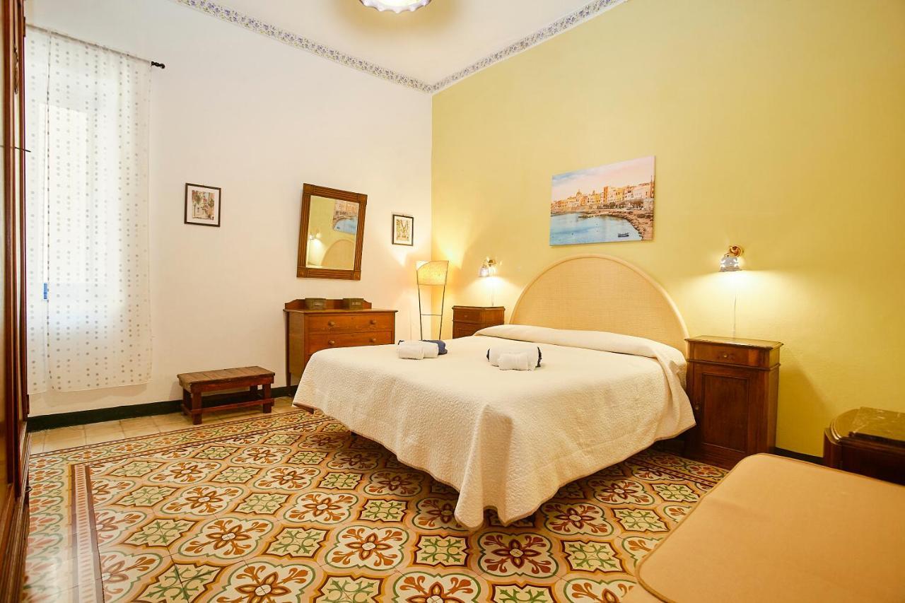 Be Mediterraneo, In Centro Sul Mare - In The Center Beach Front - 80 Mq Trapani Extérieur photo